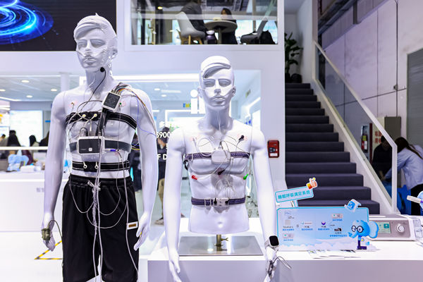 瑞迈特呼吸机怎么调2026 CMEF观察：呼吸健康隐患凸显，家用呼吸机行业发展转向“全周期管理”能力_https://www.jmylbn.com_新闻资讯_第5张