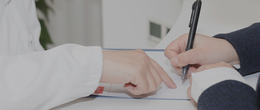 72岁女子治牙时去世，家属签订赔偿协议后维权，当地卫健局：不能受理此事